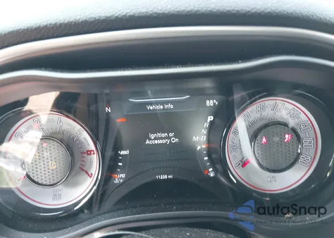 2021 Dodge Challenger R/T Scat Pack z USA, uszkodzony, nr VIN 2C3CDZFJ2MH624085